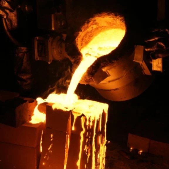 Molten metal